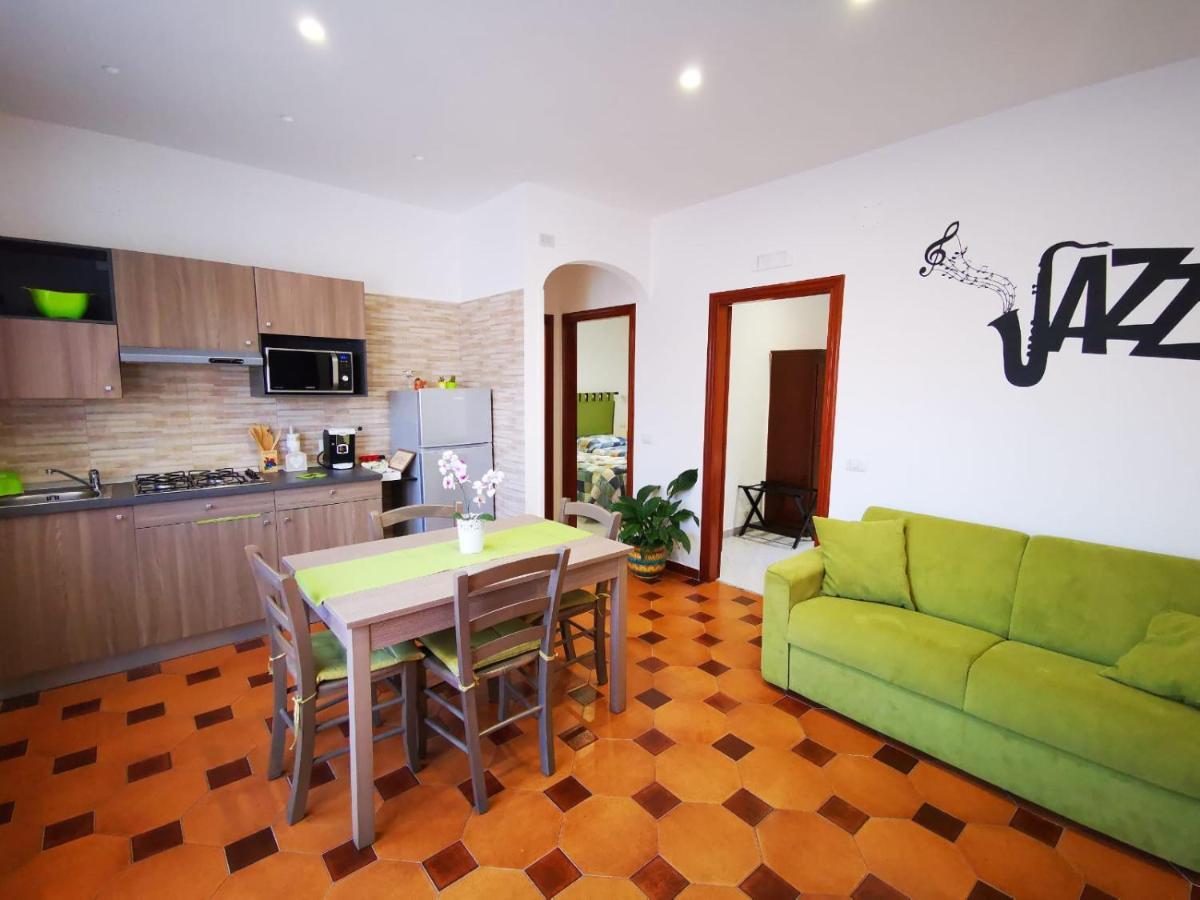 Jazz & Blues Apartments Near " Sentiero Degli Dei " 阿杰罗拉 外观 照片
